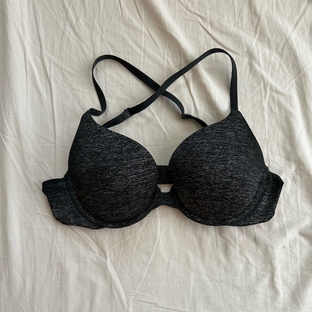 34 B Bra Victoria Secret, adjustable straps